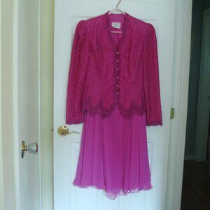 Zacks Sz 13-14 Fuschia 2 Piece Dress Vintage 80s Skirt Jacket Suit Lace & Pearls
